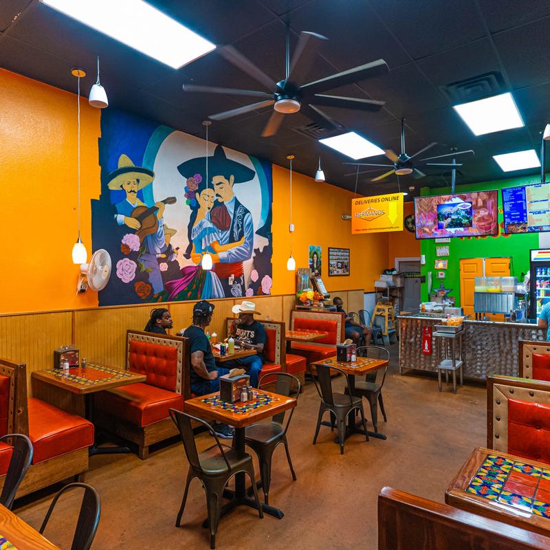 3 Hermanos Taqueria