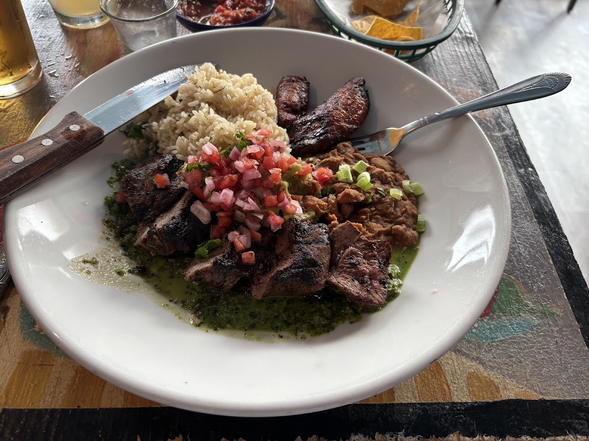 Amigos Cantina