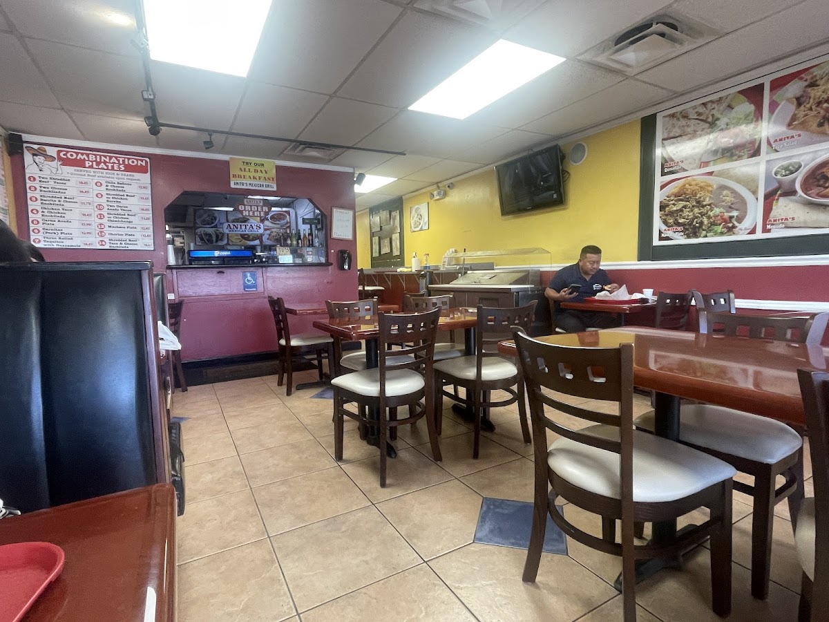 Anita’s Mexican Grill