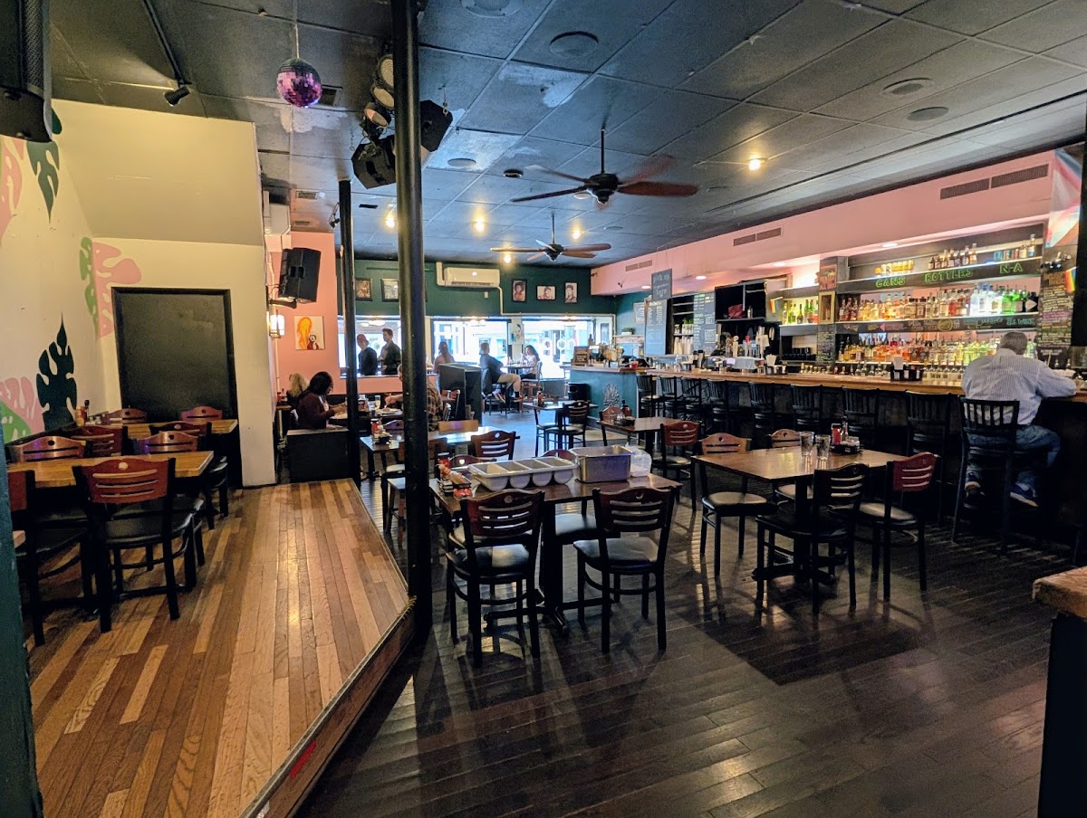 Cafe Nola