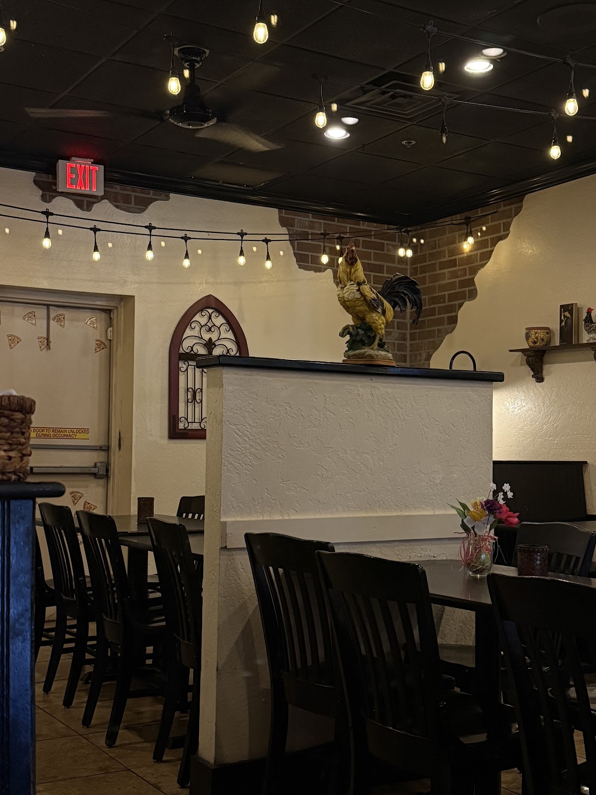 Cafe Panuzzos