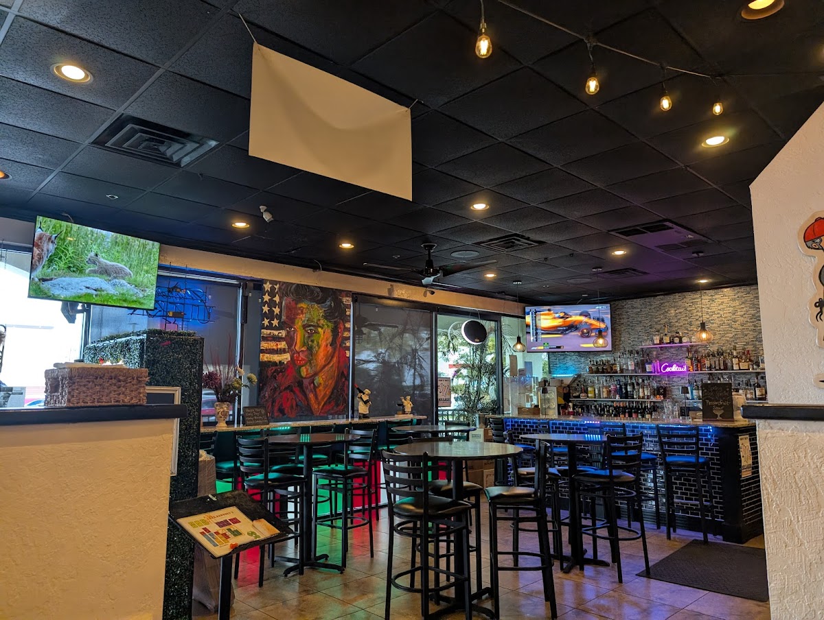 Cafe Panuzzos