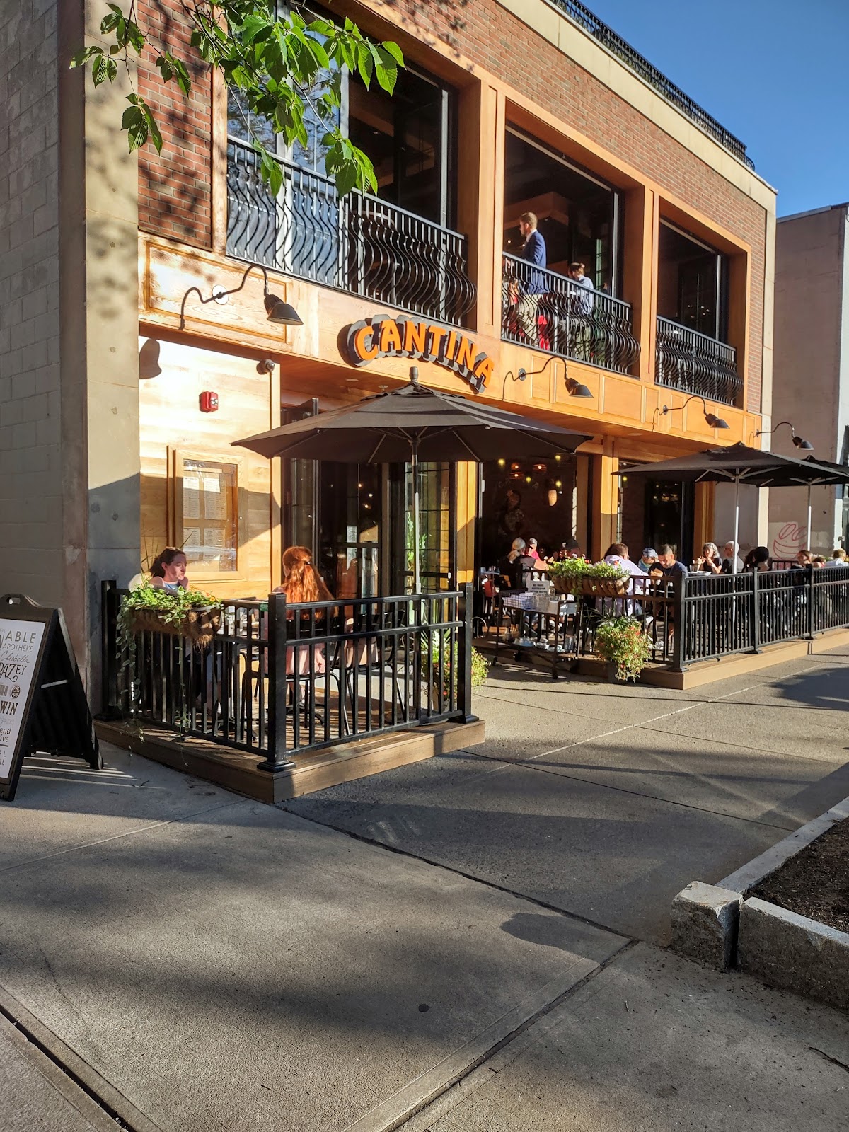 Cantina — restaurante mexicano en Saratoga Springs