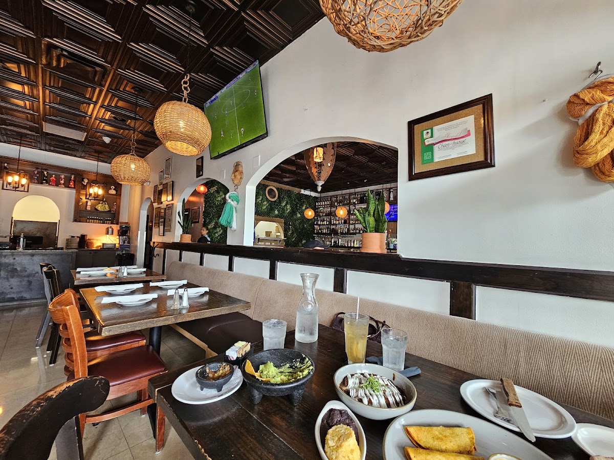 Cheen Huaye — restaurante mexicano en North Miami Beach