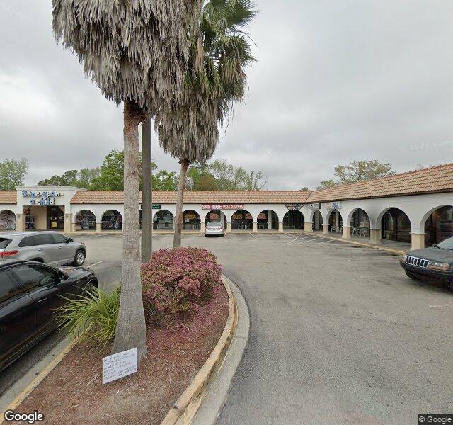 El Castillo Market & Restaurant