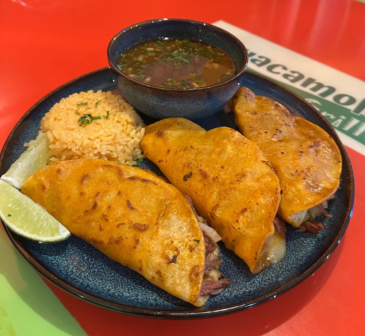 El Guacamole Mexican Grill