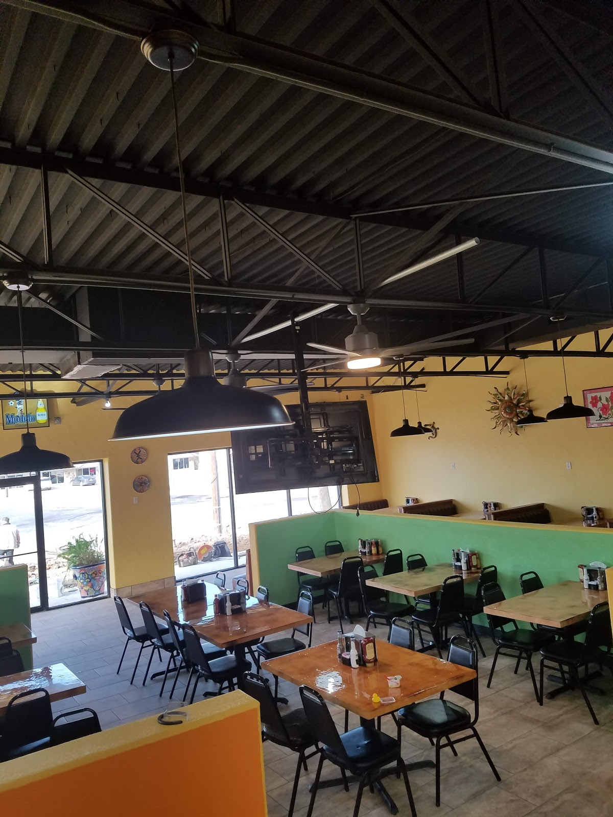 El Mexicano Grill — restaurante mexicano en Corsicana