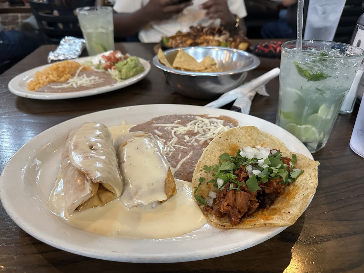 El Patron Cocina & Bar