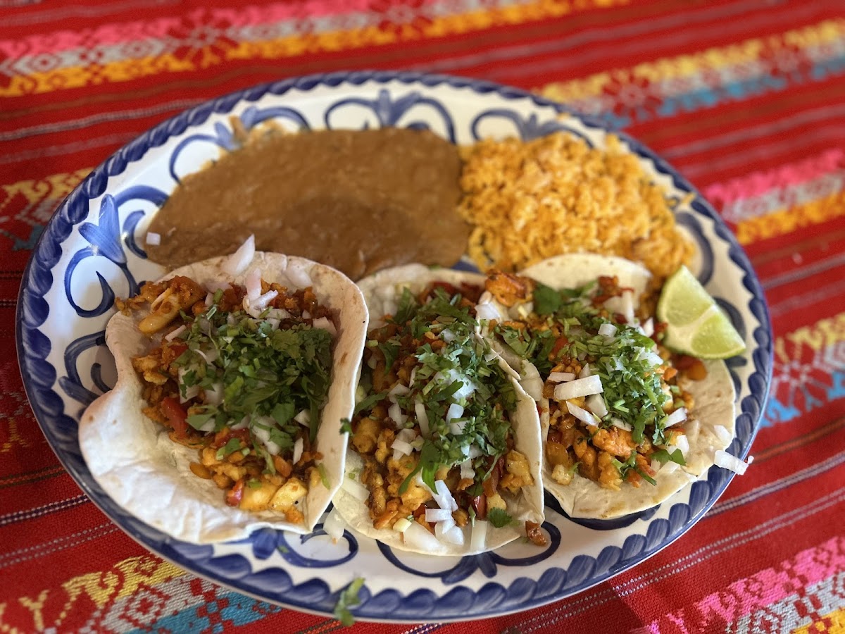 El Tezcal Mexican Restaurant