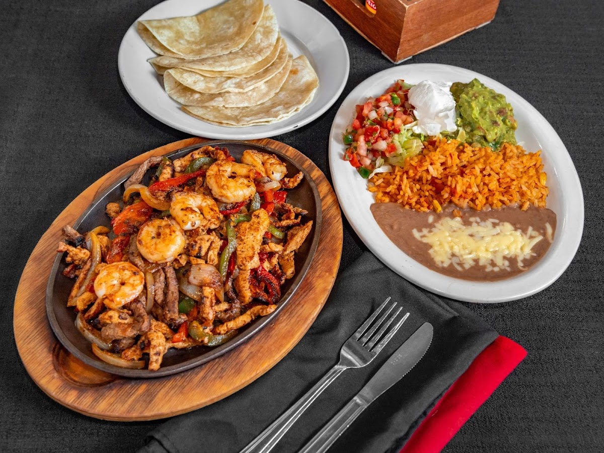 Fiesta Grande Mexican Grill
