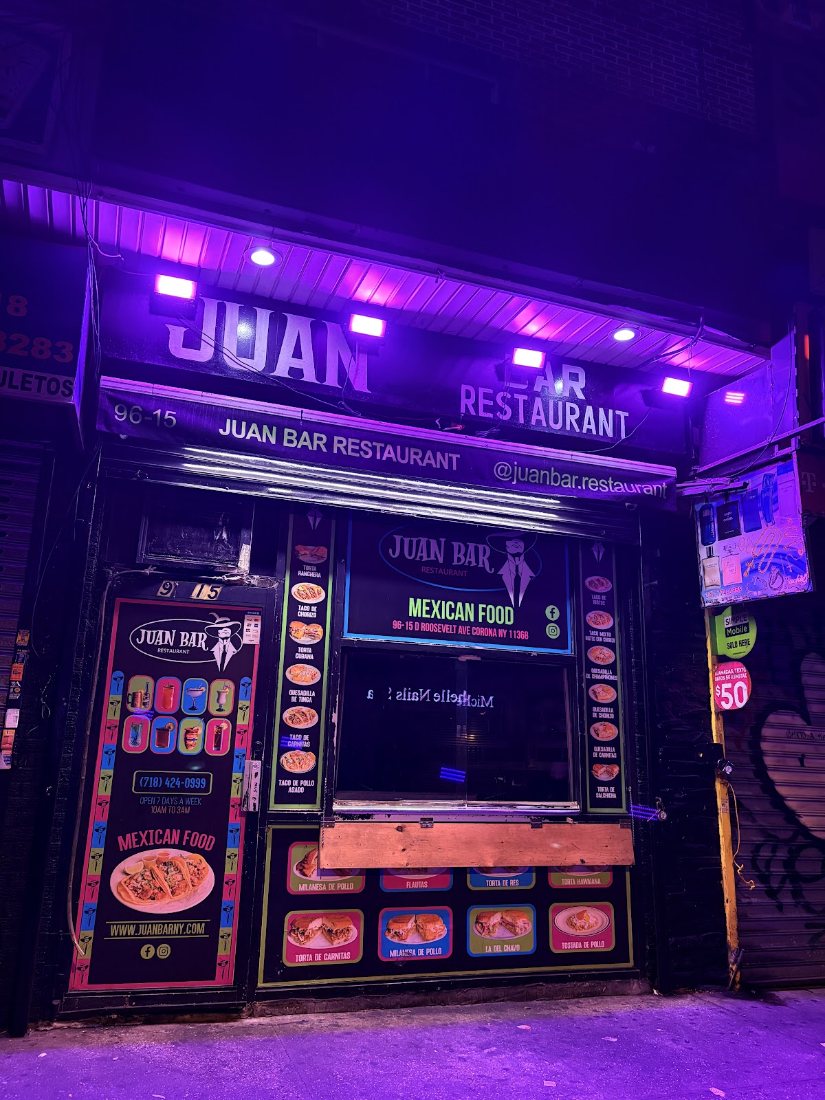 Juan Bar Restaurant — restaurante mexicano en Corona