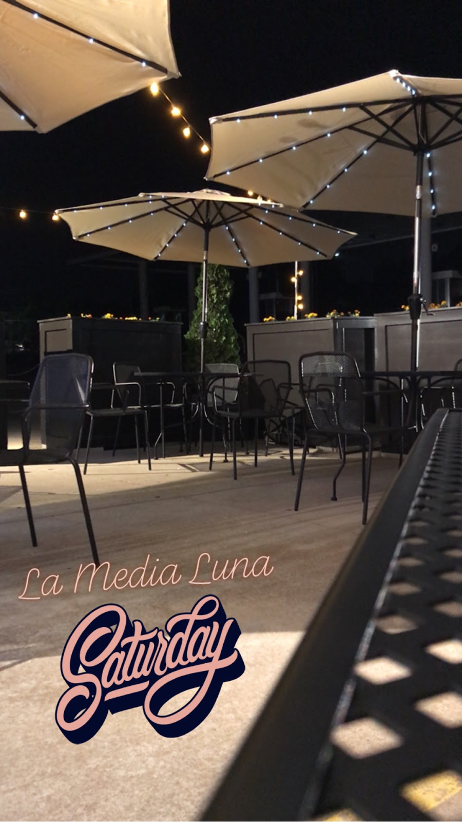 La Media Luna Mex. Rest