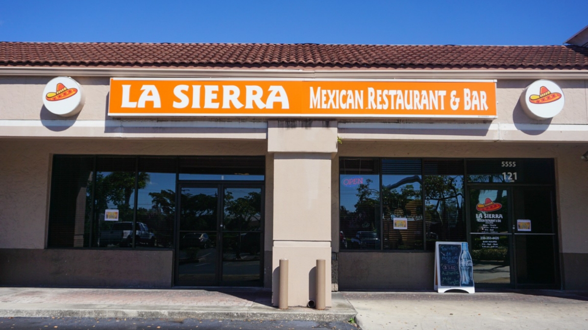 La Sierra Mexican Rest. — restaurante mexicano en Naples