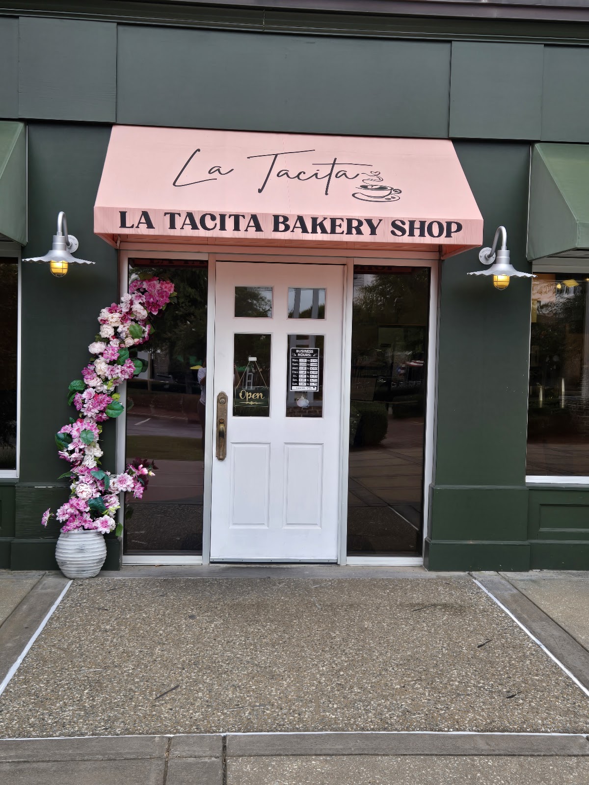 La Tacita