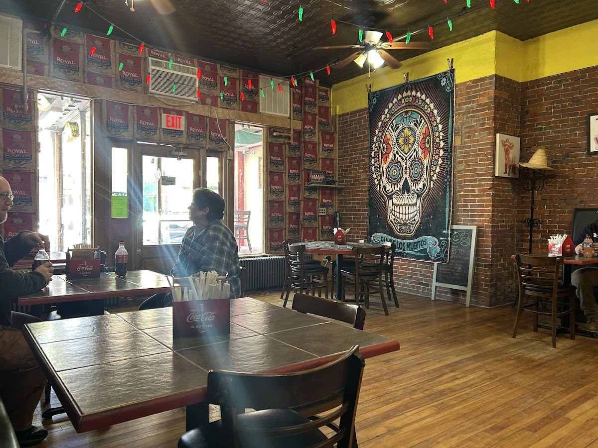 Lisa's Legit Burritos