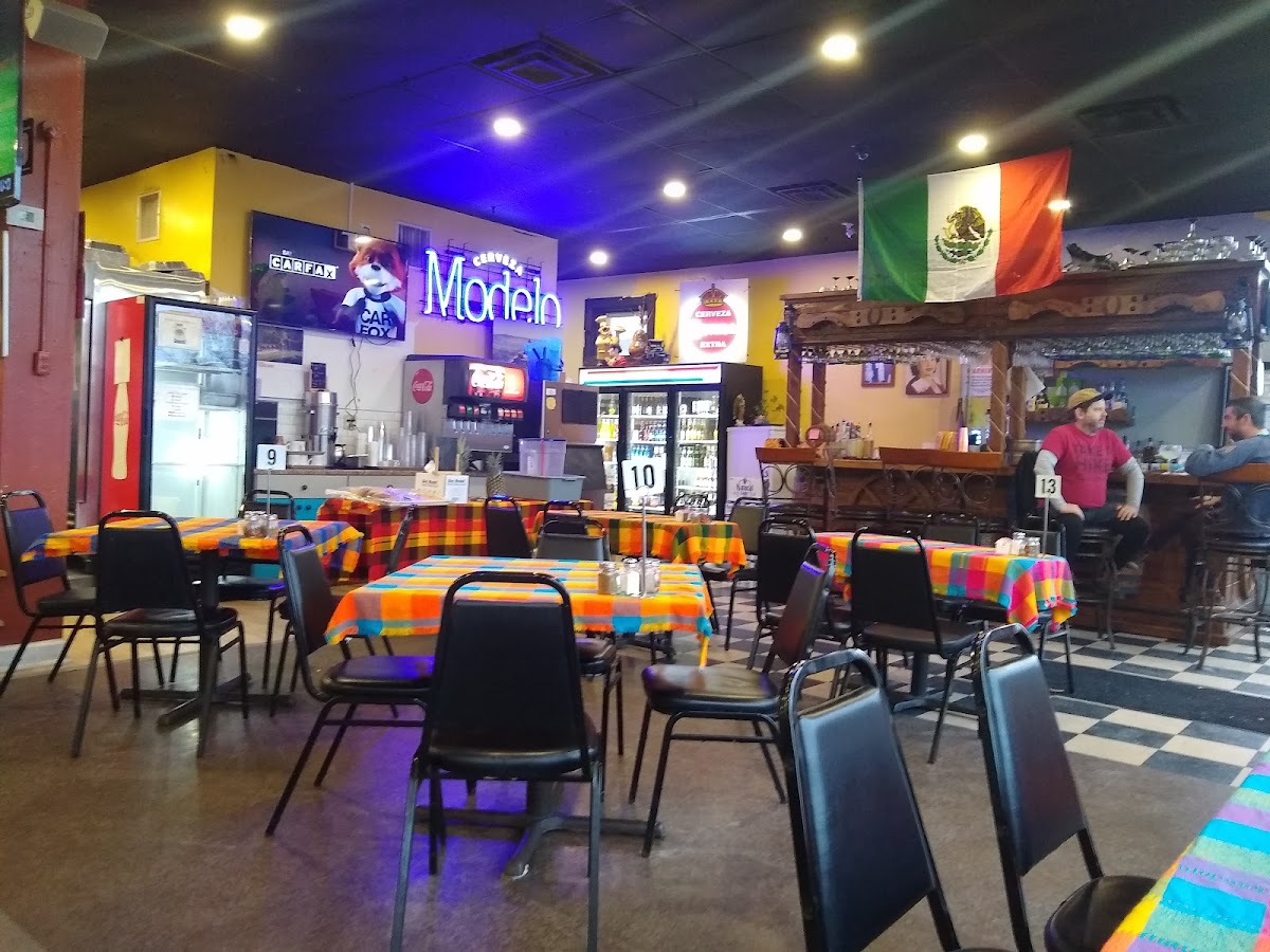 Los Alamos Market y Cocina