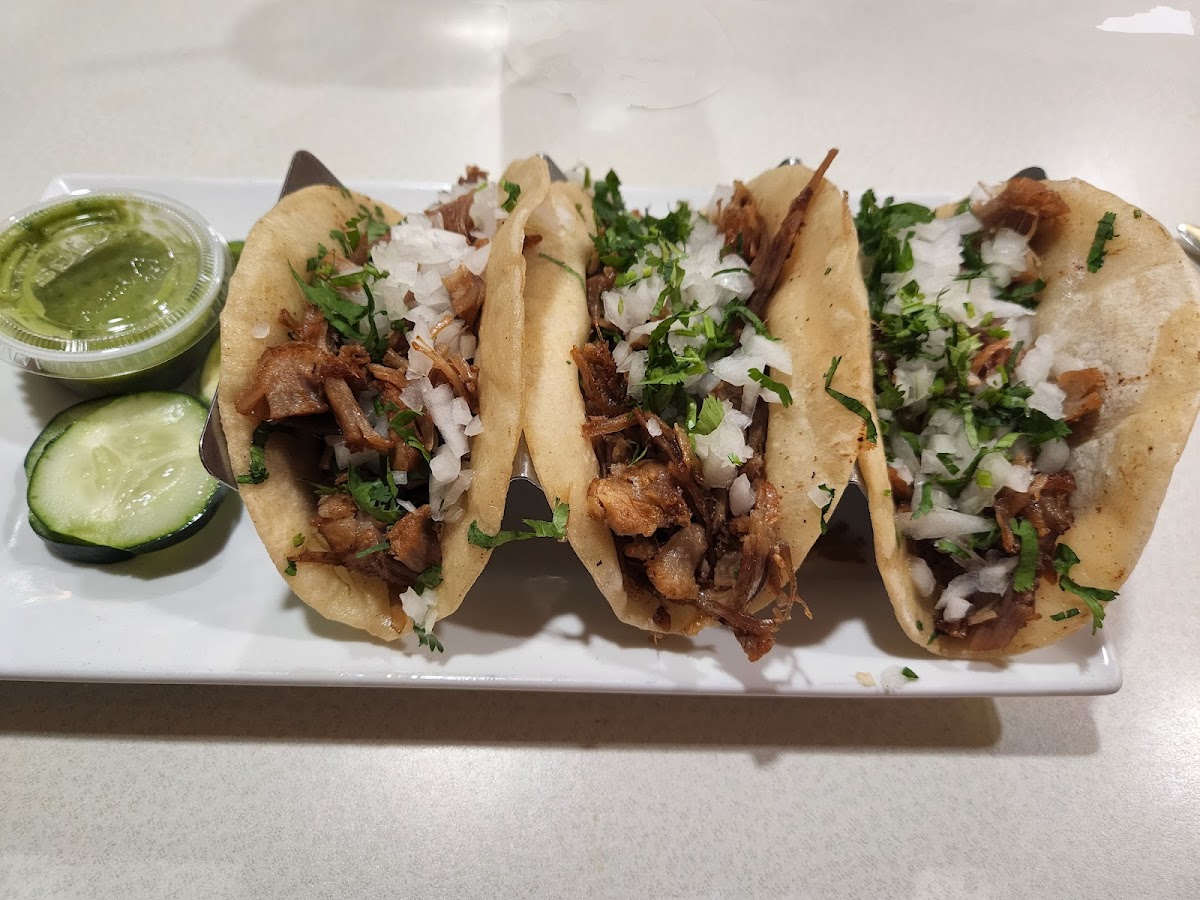 Neri's Café And Mexican Grill