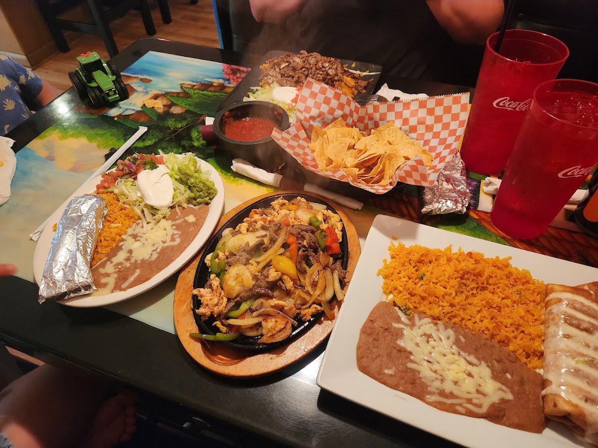 Paso Tex Mex Bar Y Grill