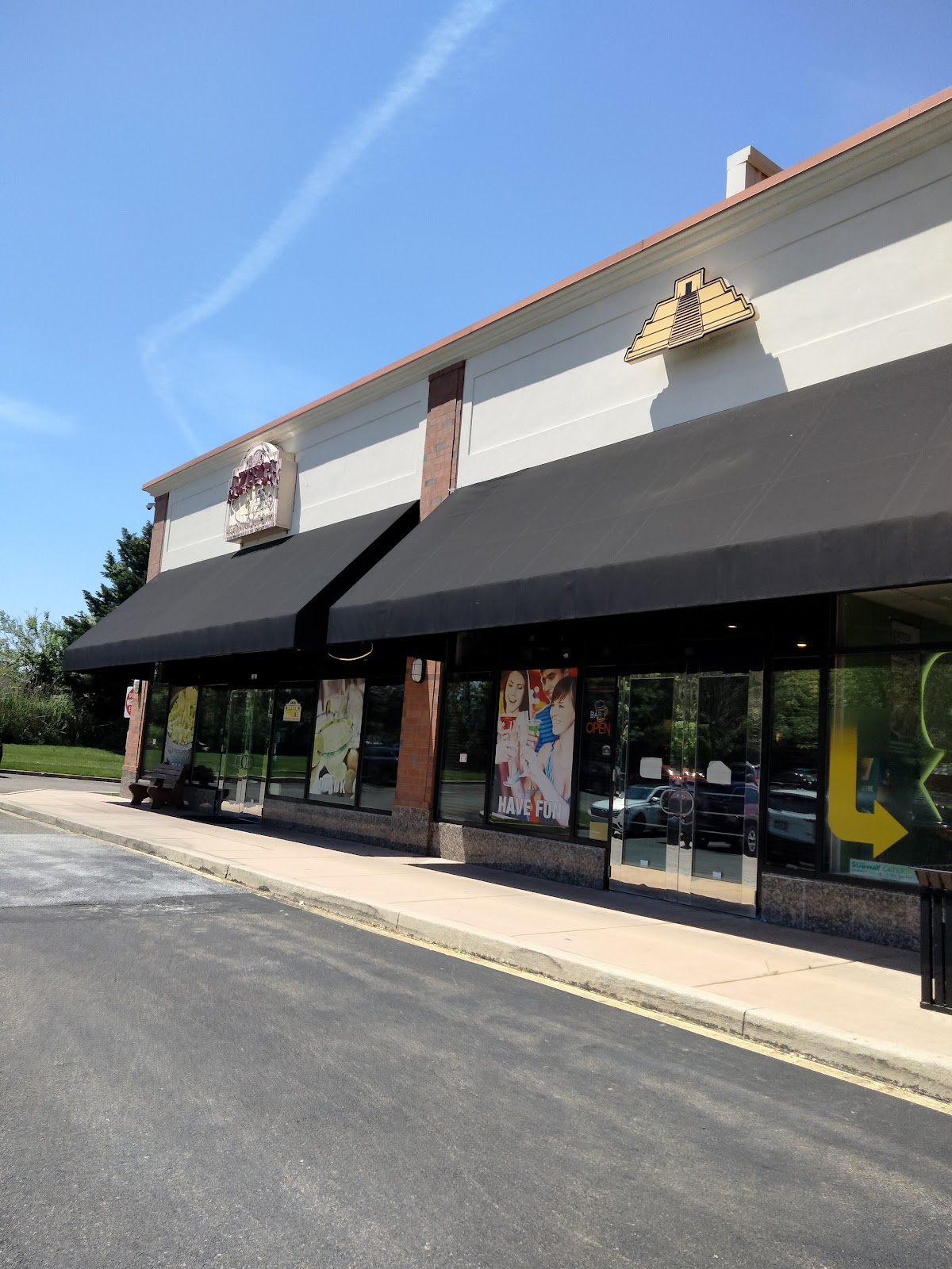 Plaza Azteca — restaurante mexicano en Kennett Square