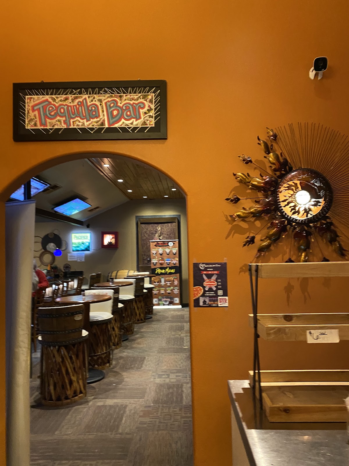 Santo Coyote Mexican Food & Tequila Bar — restaurante mexicano en North Little Rock