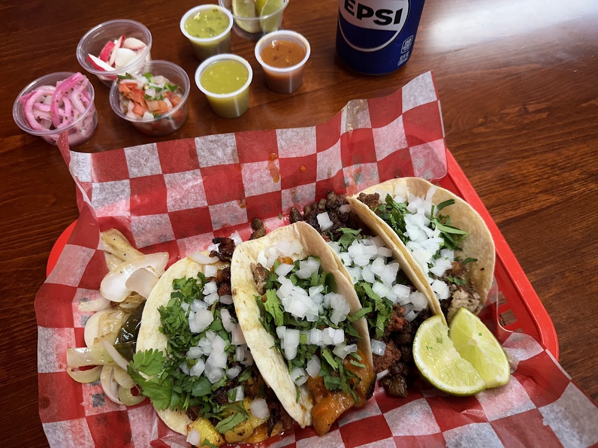 Suy's Mexican Restaurant