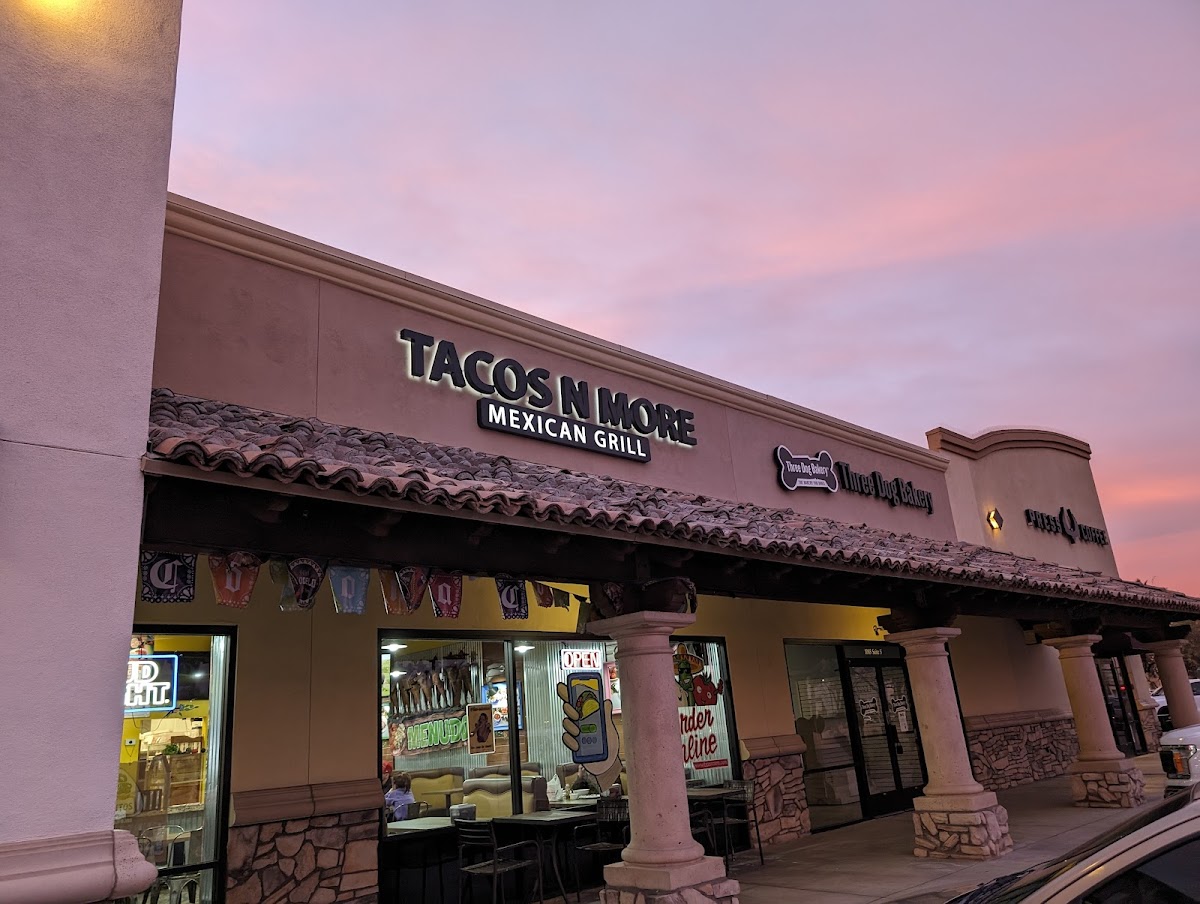 Tacos N More