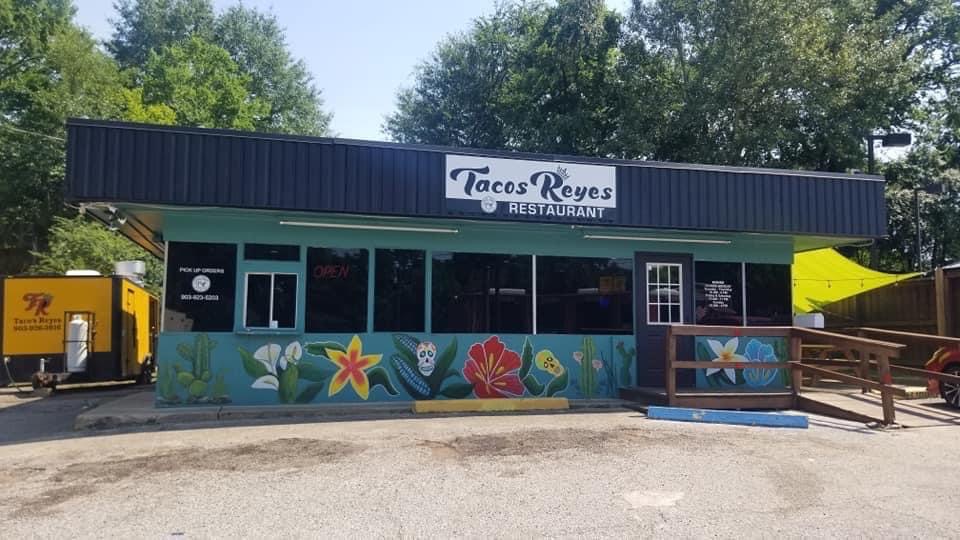 Tacos Reyes — restaurante mexicano en Marshall