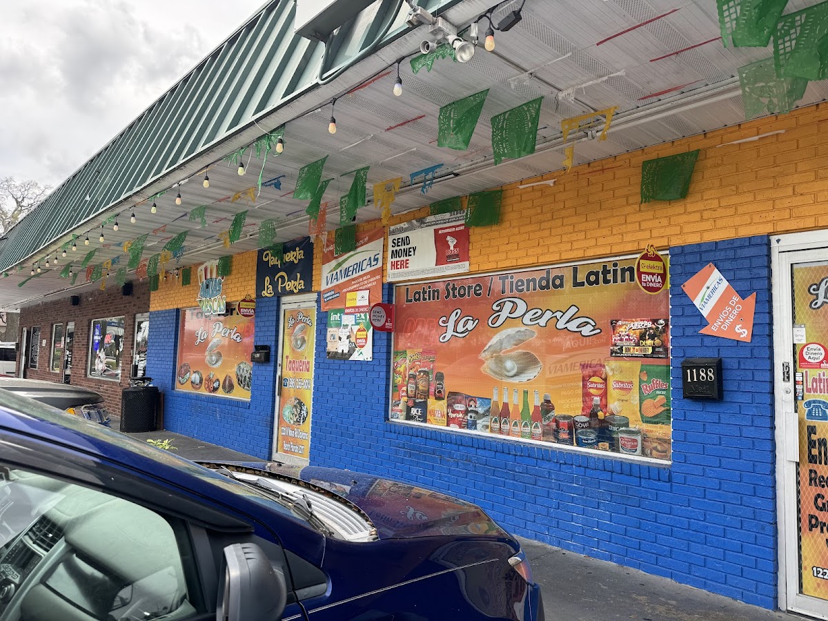 Taquería La Perla