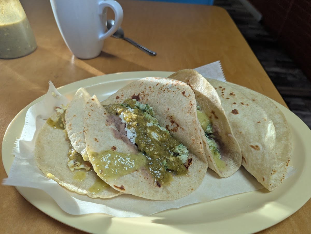 Taquería San Luis