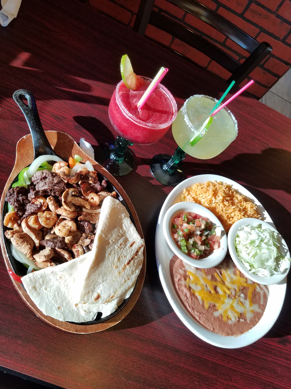 Tu Casa Restaurant