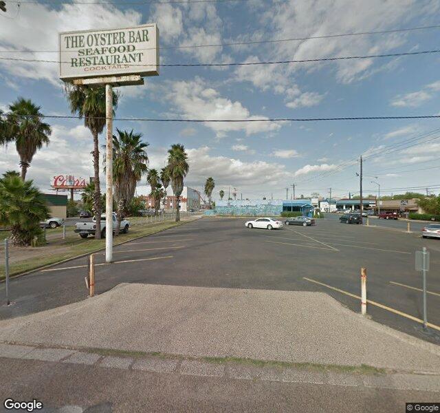 Vermillion Restaurant and Watering Hole — restaurante mexicano en Brownsville